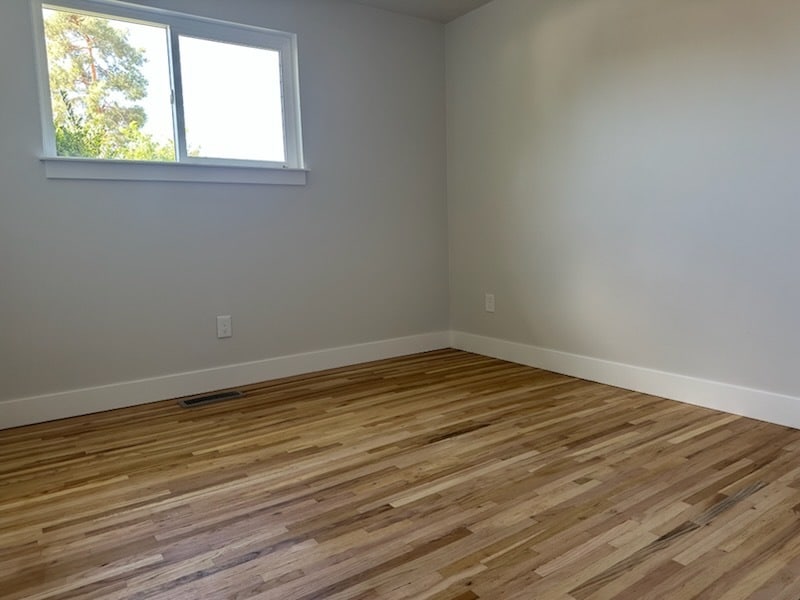 Bedroom-2 - 329 E Saunders St