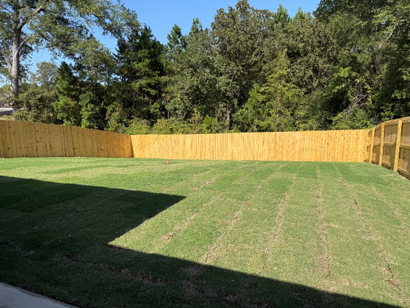 Building Photo - 3109 Mesa Dr