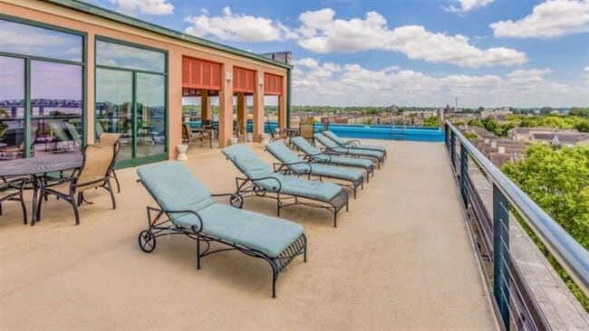 Building Photo - 1 BR/ 1BA at The Lofts with GATED GARAGE P...