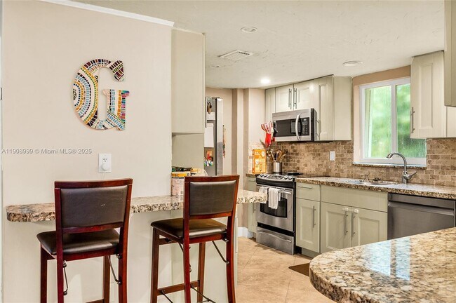 Building Photo - 6797 SW 40th St