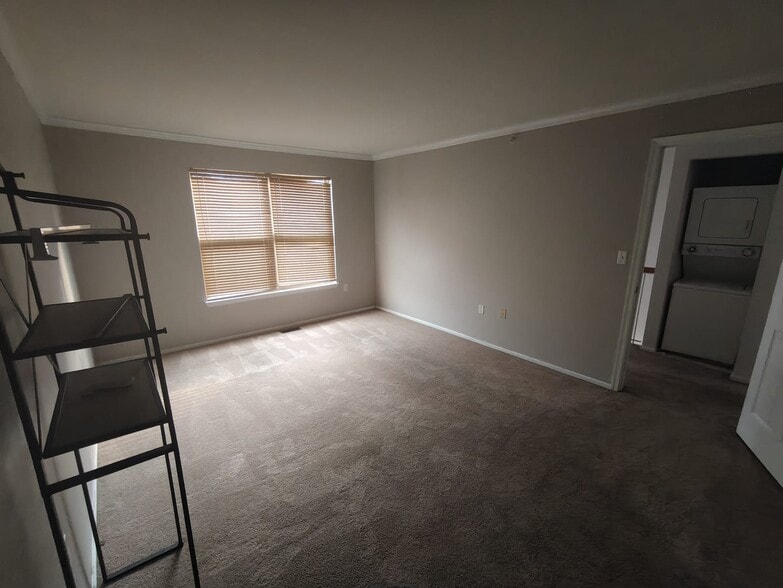 Building Photo - 468 Great Beds Ct