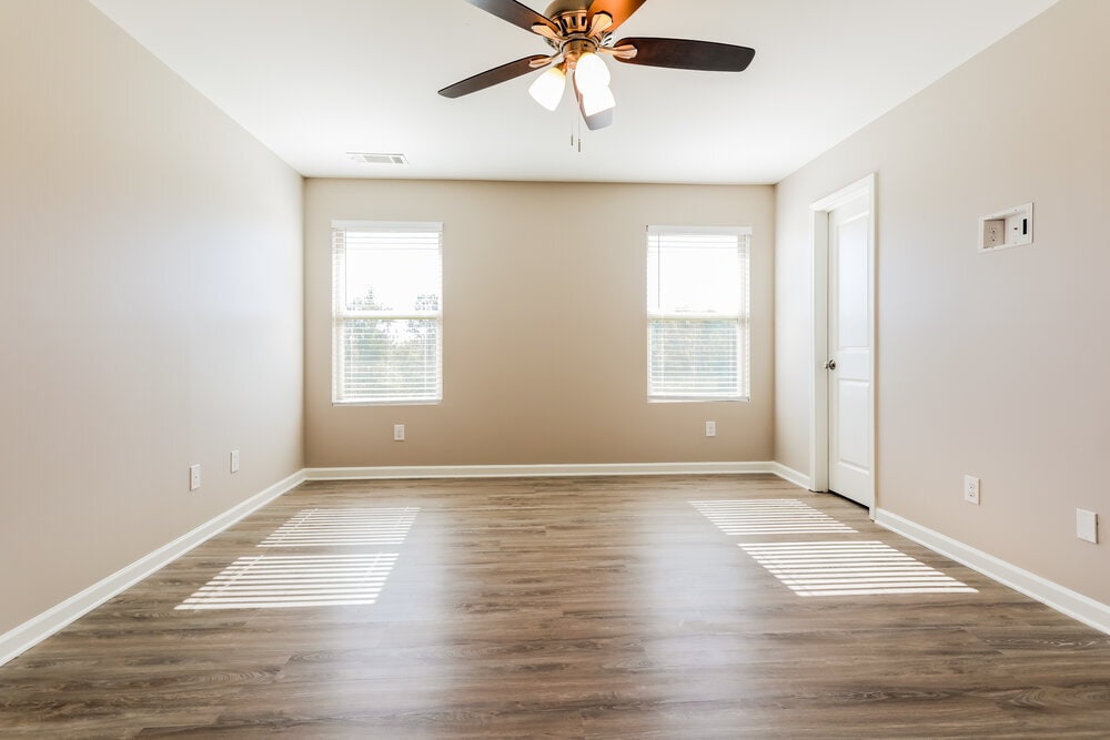 Building Photo - 422 Renown Ct