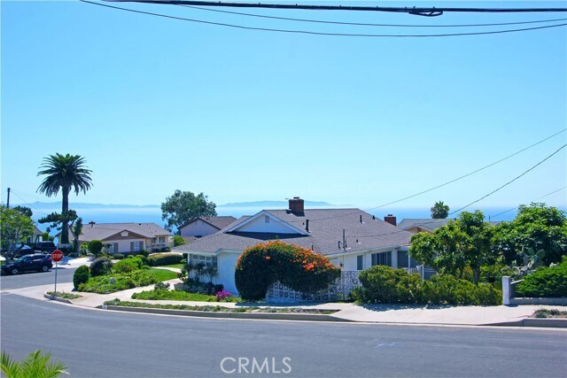 Building Photo - 1914 Pelican Ave