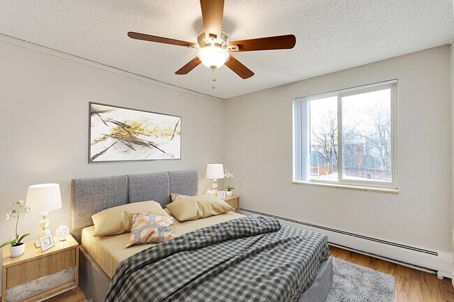 Building Photo - 60 South