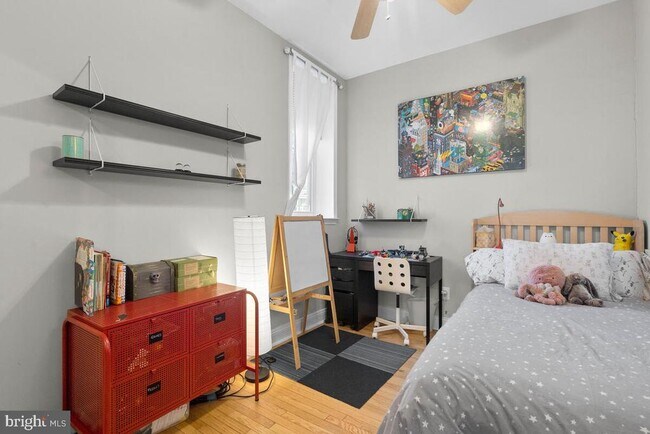 Building Photo - 1434 Potomac Ave SE