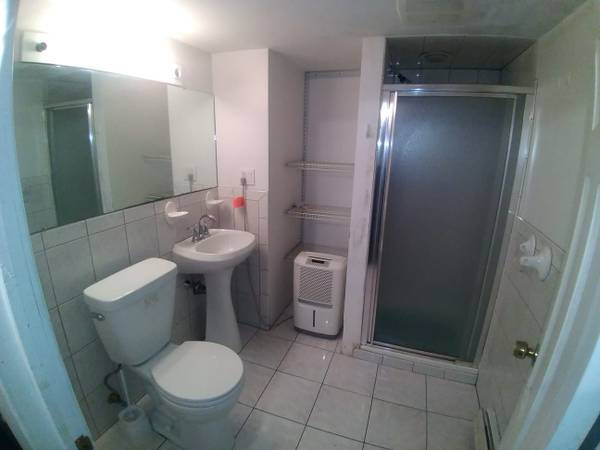 Building Photo - 40 Bristol St