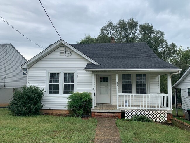 Primary Photo - One Level House with Back Deck