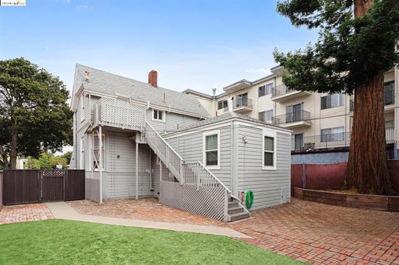 Building Photo - 2222 Haste St