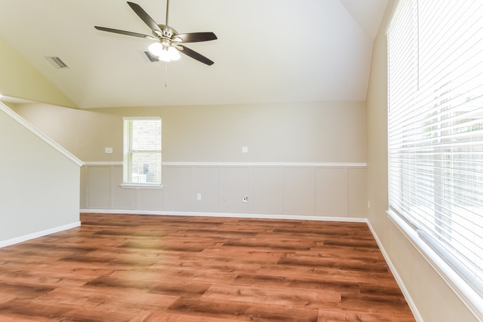 Building Photo - 251 Sea Breeze Dr