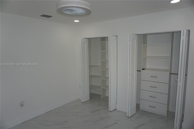 Building Photo - 15614 SW 110th Terrace