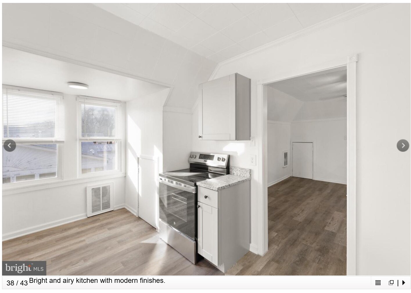 Building Photo - 301 S Braddock St