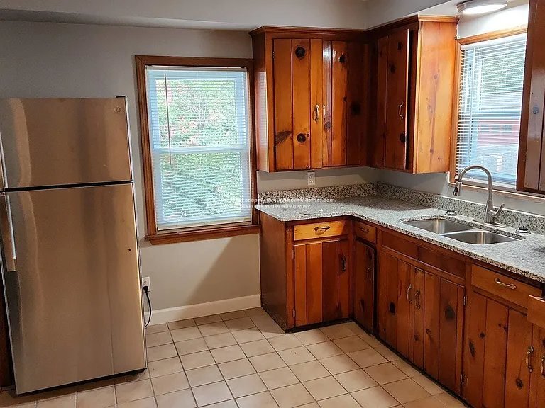 Building Photo - 61 Sunnycliff Dr