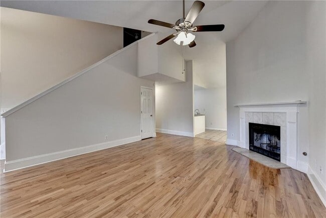 Building Photo - 3112 Sentinel Cir