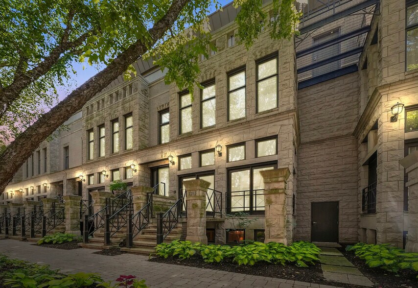 Building Photo - 125 W Oak St