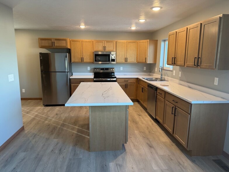 Building Photo - 3902 S Caballo Ct