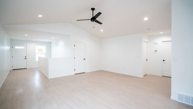 Building Photo - 4315 Dawn St