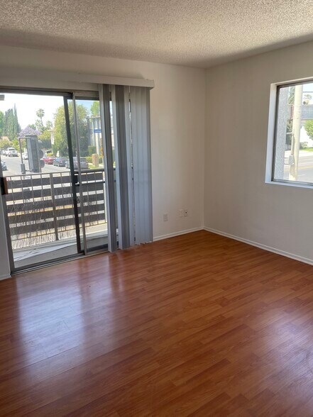 Building Photo - 7020 Coldwater Canyon Ave