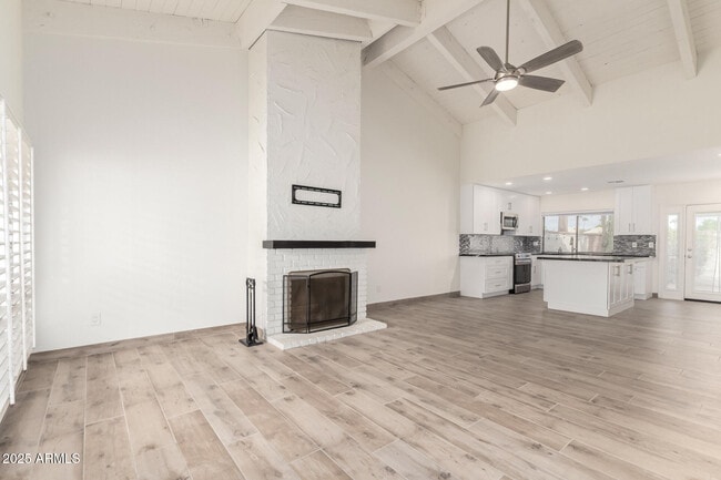 Building Photo - 5531 N 71st Pl