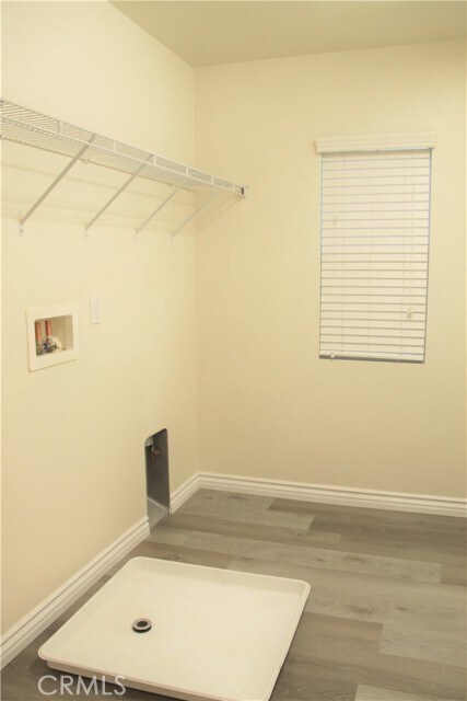 Building Photo - 6105 Rosewood Way