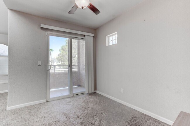 Building Photo - 9325 W Desert Inn Rd