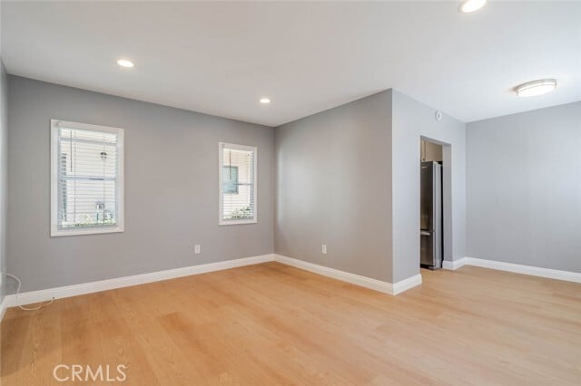 Building Photo - 1051 Western Ave