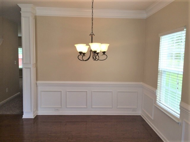 Building Photo - 2590 Leighswood Dr