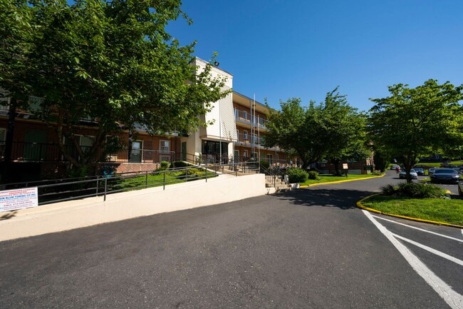Interior Photo - Welcome home to Walnut Terrace!