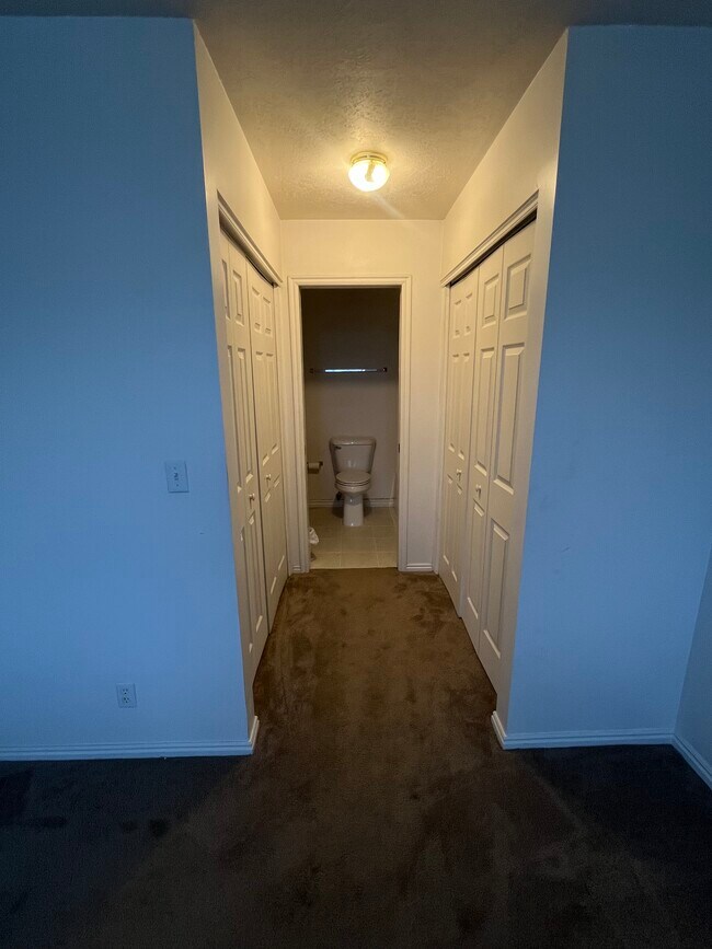 Building Photo - 1546 W 3280 S