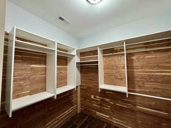 Building Photo - 134 Elokwa Way