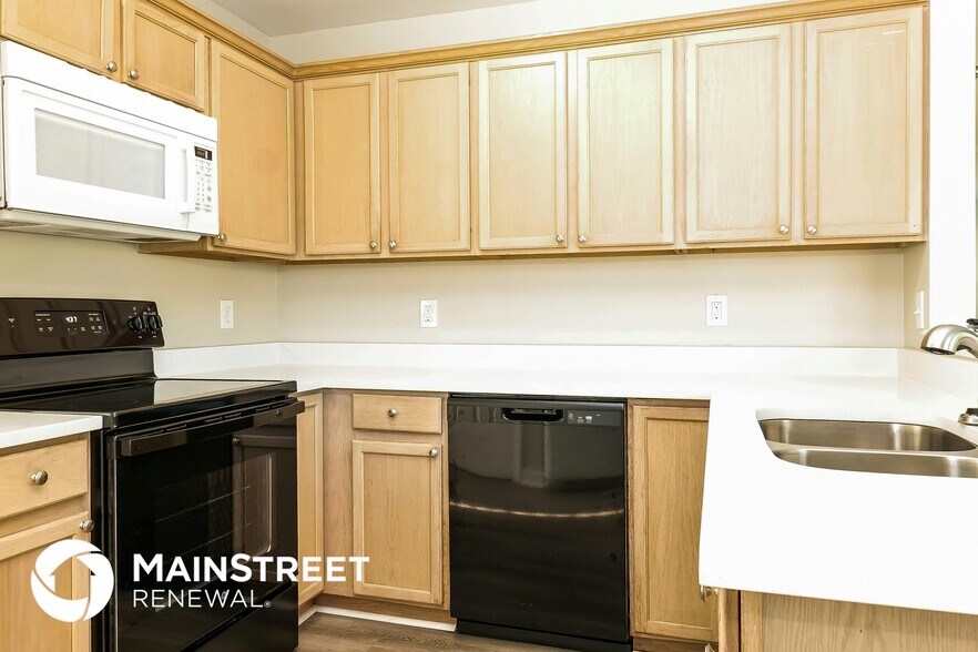 Building Photo - 107 Meadow Creek Ln