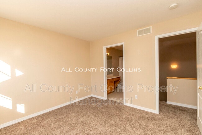 Building Photo - 6721 Antigua Dr