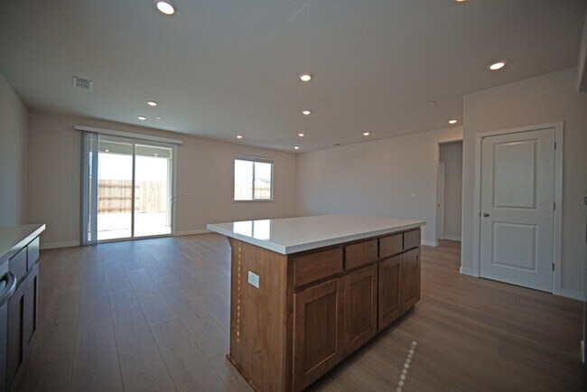 Building Photo - Brand-New 3-Bedroom Home in Placer One – Solar, EV Charging & More!
