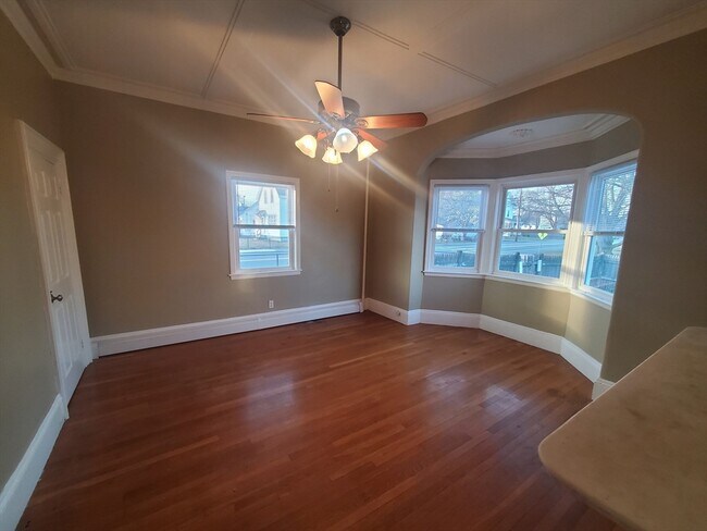 Building Photo - 232 North St