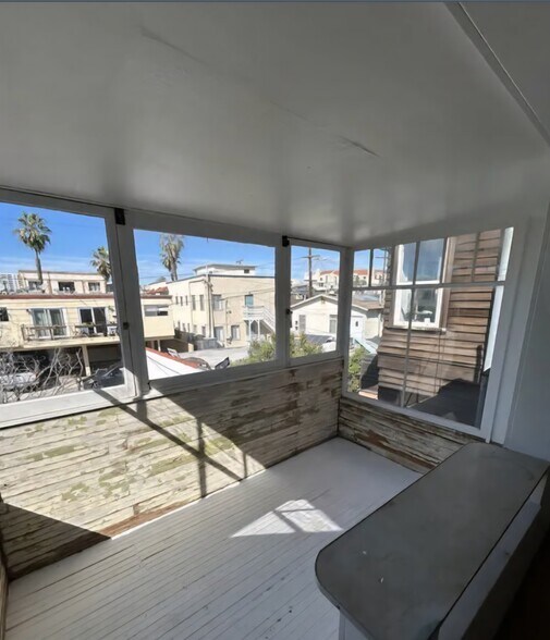 Building Photo - 49 Dudley Ave