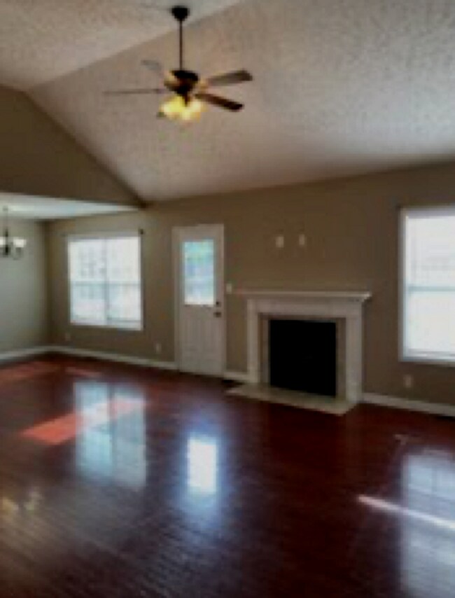 Building Photo - 1351 Whitt Ln