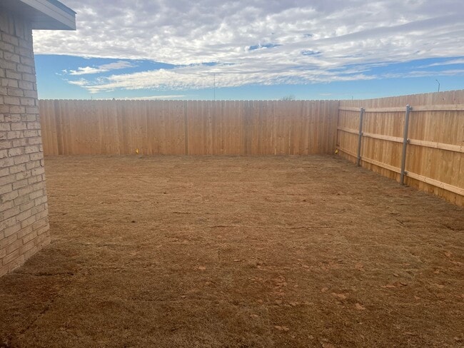 Building Photo - 3 bed 2 bath - Frenship ISD