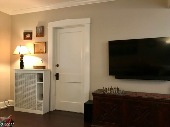 Building Photo - 145 Prescott Ave