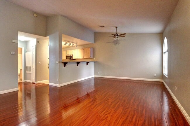 Building Photo - 3676 Renovah St