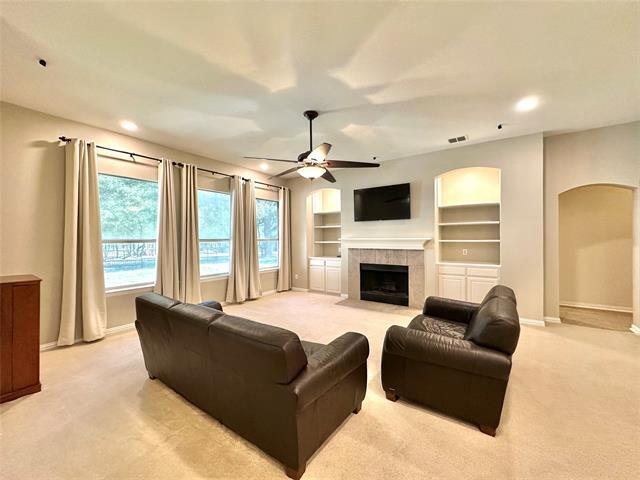 Building Photo - 1924 Countryside Dr