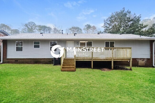 Building Photo - 4 Bedroom Pet-Friendly Home in ATLANTA, GA...