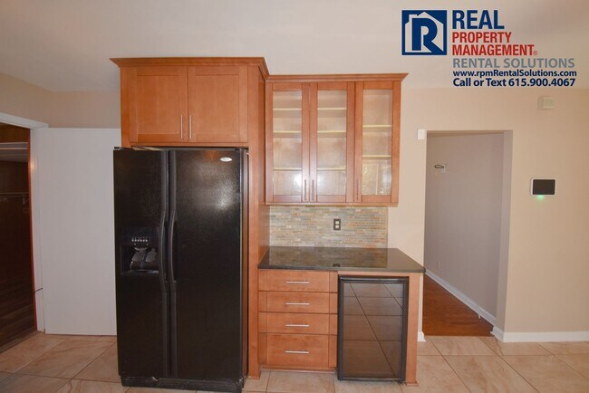 Building Photo - Charming 3bd ranch style home in Murfreesboro with large backyard!