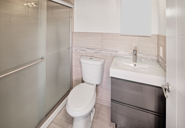 Building Photo - 288 County Rd