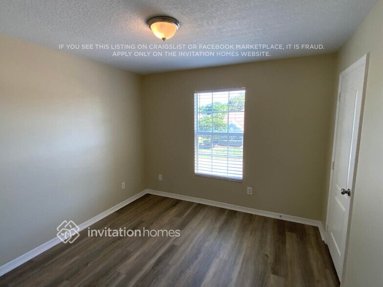 Building Photo - 900 Beresford Way