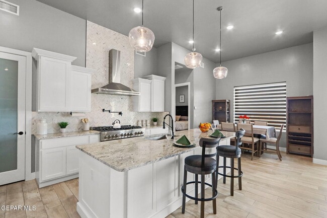 Building Photo - 7373 Cimarron Rim Dr