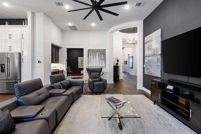 Building Photo - 2430 Hawksbury Ct