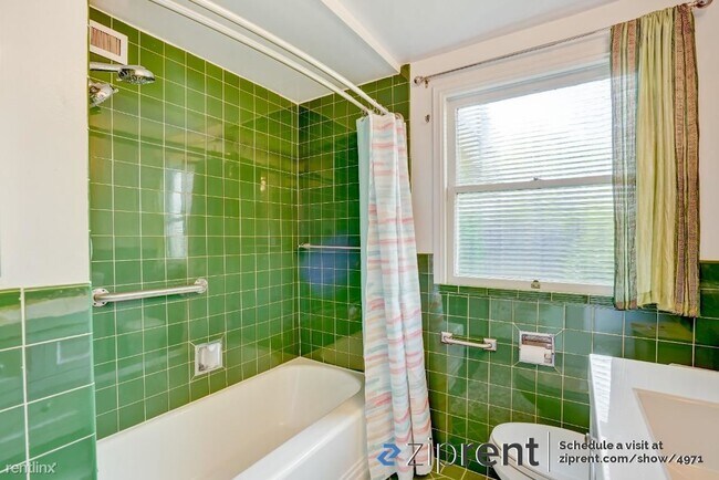 Building Photo - 2 br, 1 bath House - 40 Ash Ave, San Ansel...
