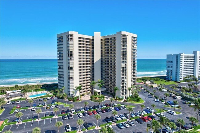 Primary Photo - 9550 S Ocean Dr
