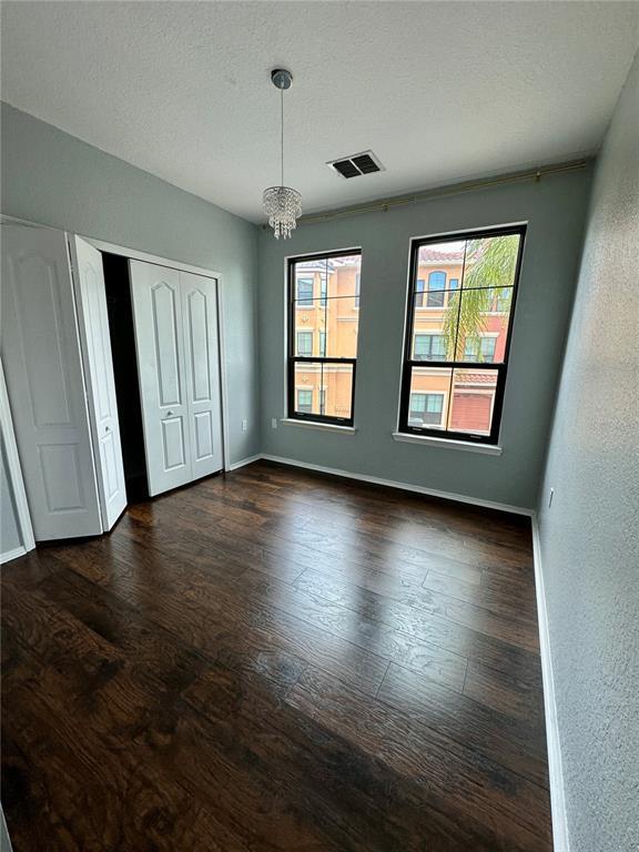 Building Photo - 2765 Via Cipriani St