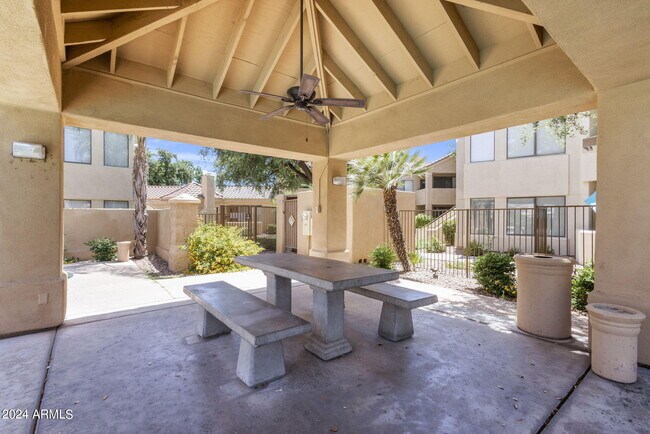 Building Photo - 7575 E Indian Bend Rd