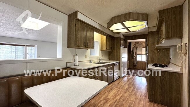 Building Photo - 4232 Coyote Rd